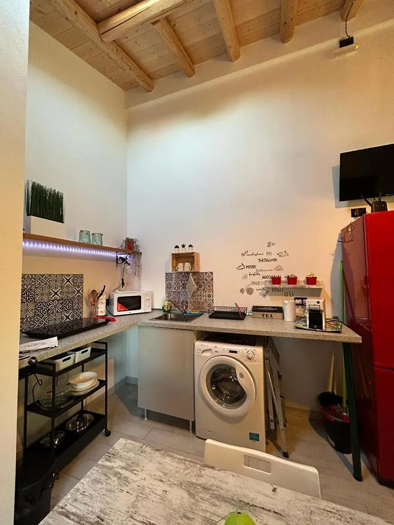 Casetto Rosso San Lazzaro di Savena 0*,